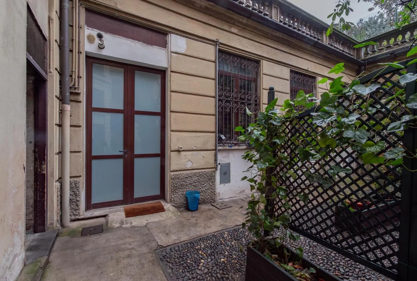 Luxury Apartment - Ausonio 16 Milan Italy